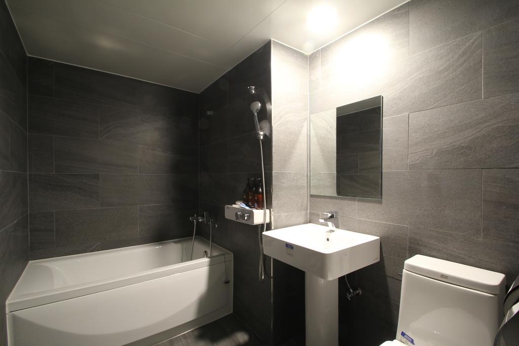 17Th Hotel Yeonje Dış mekan fotoğraf