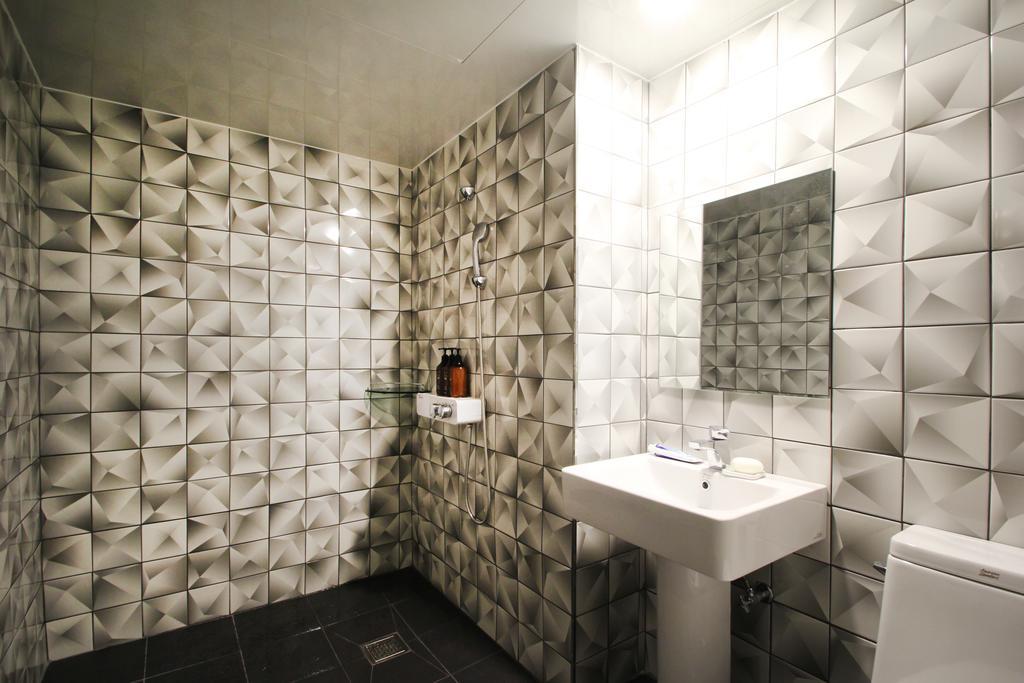 17Th Hotel Yeonje Dış mekan fotoğraf